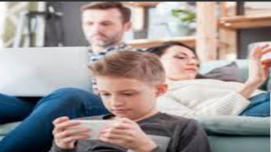 التربية الإيجابية      اختفاء الأبناء خلف الشاشات  …..الإدمان الإلكتروني