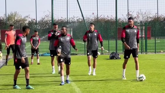 رولاني موكوينا يستدعي 22 لاعبا لمواجهة أولمبيك أسفي في البطولة الاحترافية إنوي