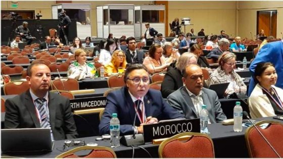 المغرب ينجح في إفشال محاولة الجزائر للسطو على القفطان المغربي في اليونسكو