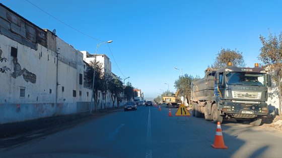 تأخر أشغال إعادة تهيئة شارع ابن الونان بالدار البيضاء يفاقم معاناة السكان والمستخدمين