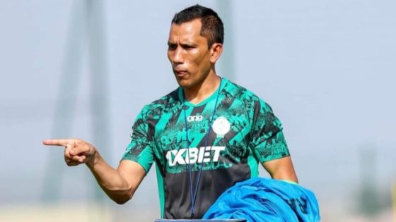الرجاء الرياضي يُنهي التعاقد مع لسعد الشابي ويُعيّن فادلو دافيدز مدربًا للفريق الأول