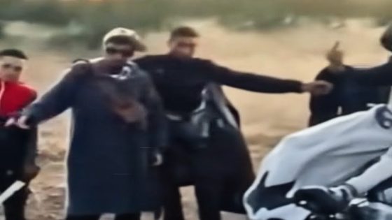 انتشار فيديو صادم بالصويرة يُثير الجدل: دعوات لتوقيف مشتبه فيهم ظهروا في تهديد علني لعناصر الدرك الملكي”